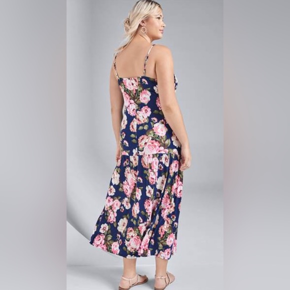 Floral Maxi Dress - Picture 4 of 8